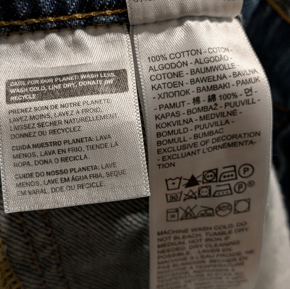 Levi's Overalls Women's Small Two Horse Brand Bib Shorts Denim - Picture 9 of 12